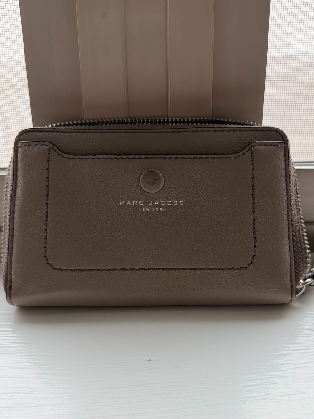 Marc Jacobs Taupe Leather Zip-Around Wristlet Wallet
